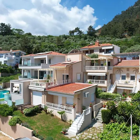 Finikas Luxury Thassos Golden 크리시 아모우디아