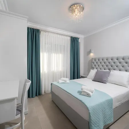 Finikas Luxury Thassos Golden * 크리시 아모우디아