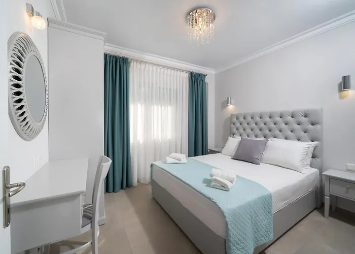 Finikas Luxury Thassos Golden * 크리시 아모우디아