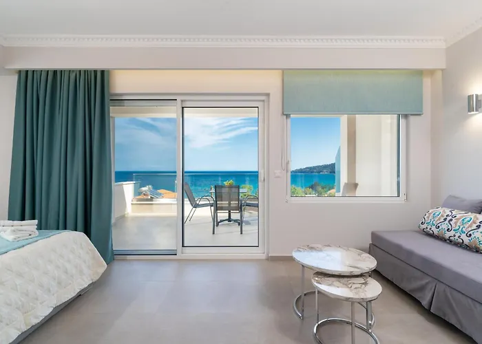 Finikas Luxury Thassos Golden 아파트