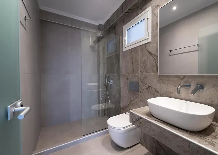 Finikas Luxury Thassos Golden