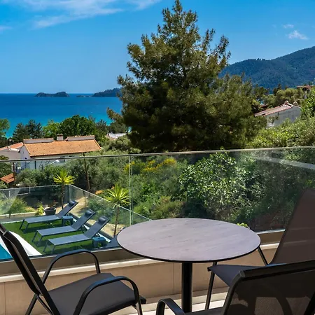 Finikas Luxury Thassos Golden