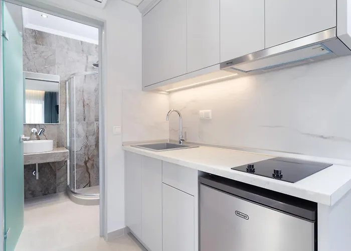 Finikas Luxury Thassos Golden Apartament *