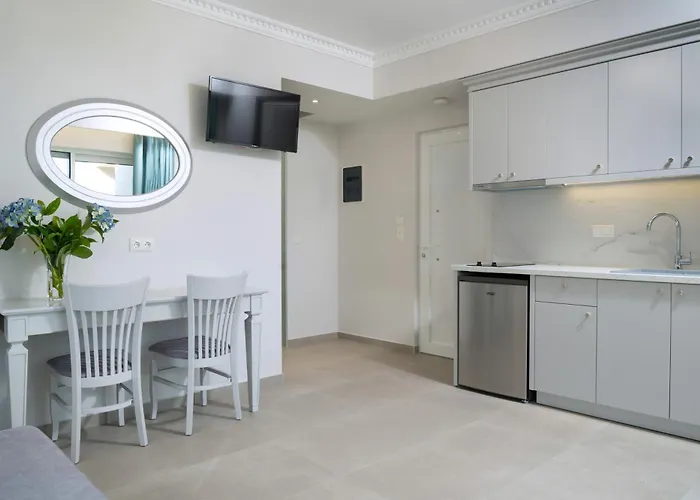 Finikas Luxury Thassos Golden Apartament