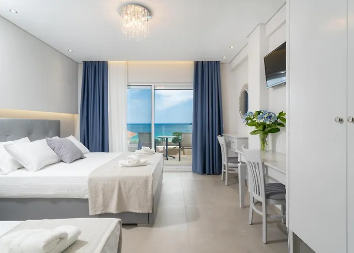 Finikas Luxury Thassos Golden